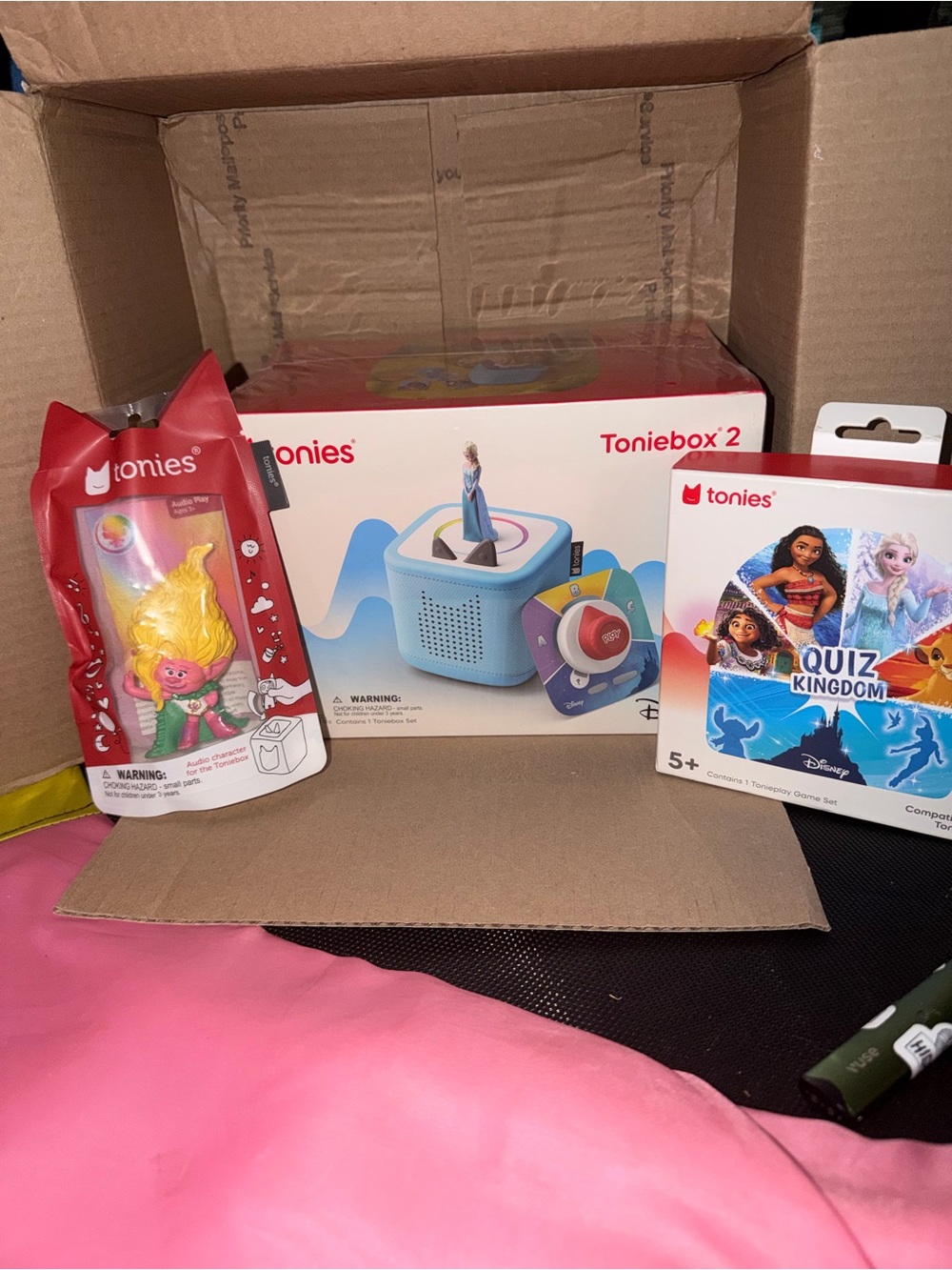 Tonies Toniebox 2 Blue Starter Set with Quiz Kingdom and Character Tonies